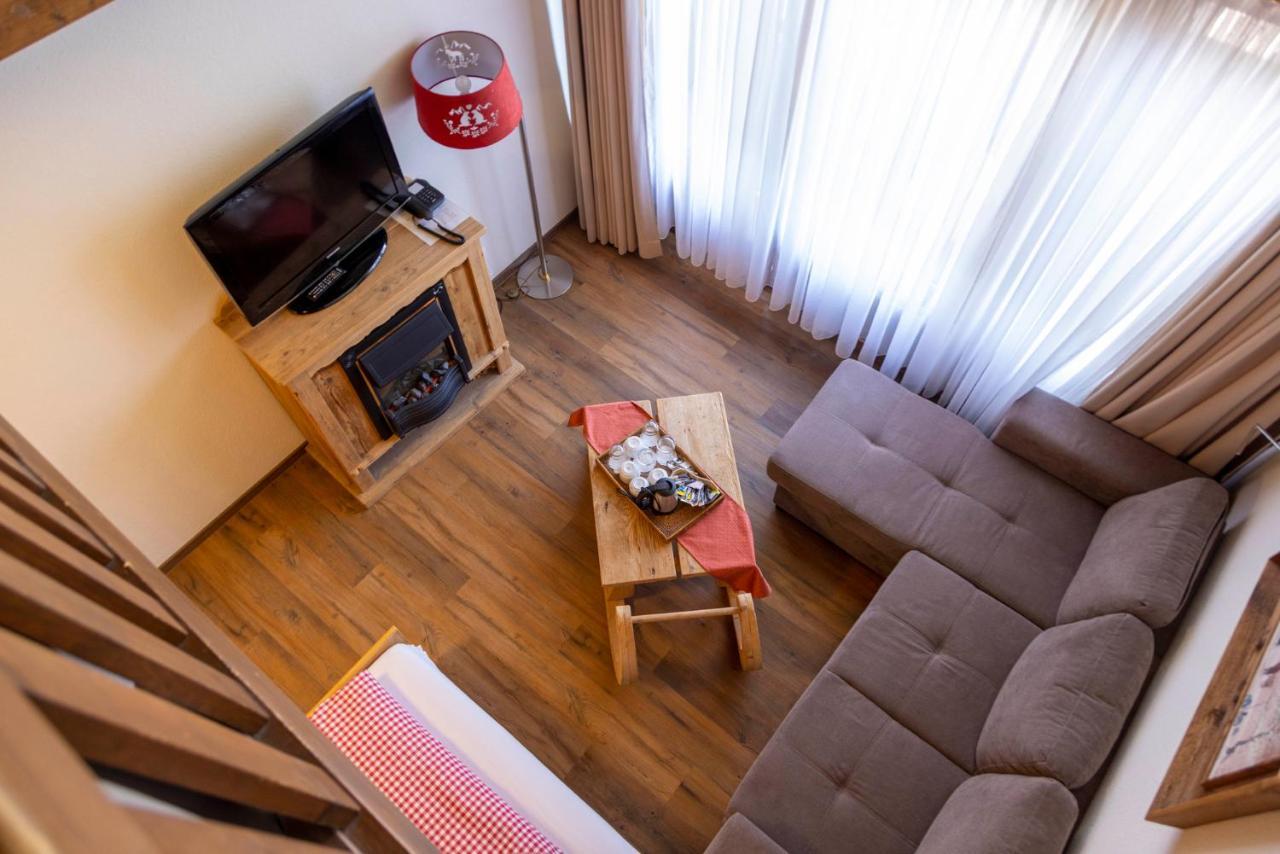 Chalet-Hotel Beau-Site Αντελμπόντεν Εξωτερικό φωτογραφία